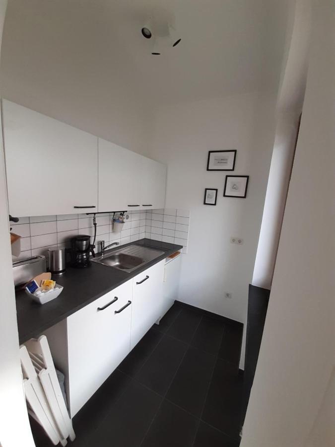 Apartment In Zentraler Lage Kassels Exterior foto